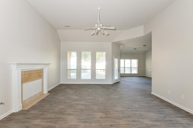 Foto del edificio - 4520 L & N Ave