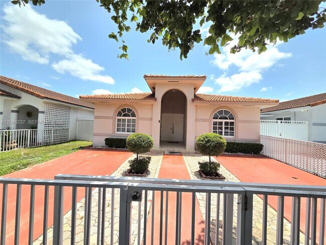 Foto del edificio - 7789 W 34th Ln