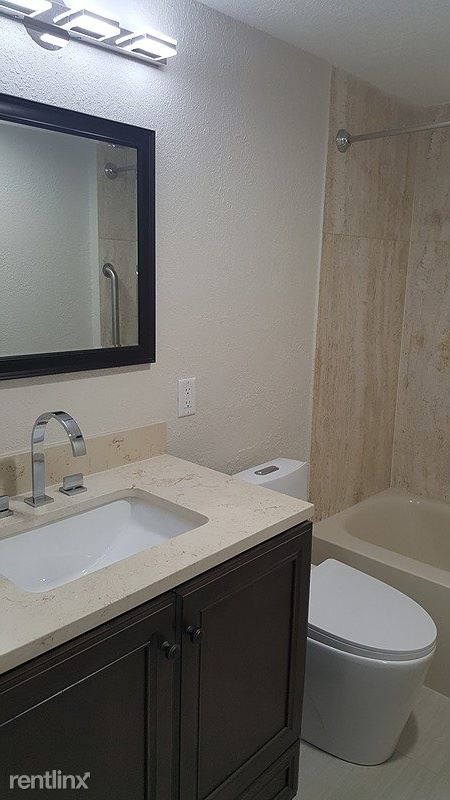 Building Photo - 2 br, 2 bath Condo - 4627 Bougainvilla Drive