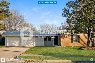 Building Photo - 3533 Princeton Dr