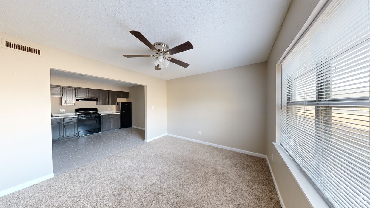 Photo - Maple Wood Apartments