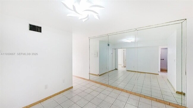 Foto del edificio - 199 SW 12th Ave