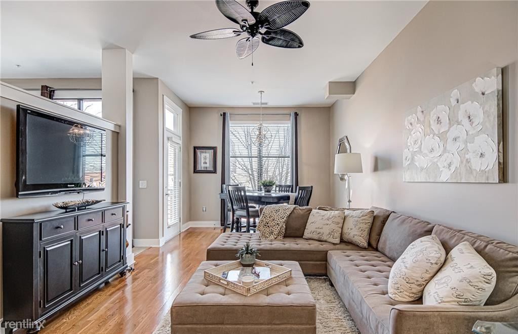 Foto principal - 1 br, 1 bath Condo - 810 West 4th Street 304