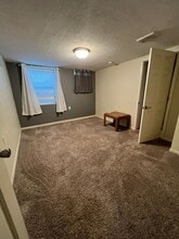 Building Photo - 3022 Losey Blvd S