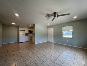 Building Photo - 2507 Terry Ln