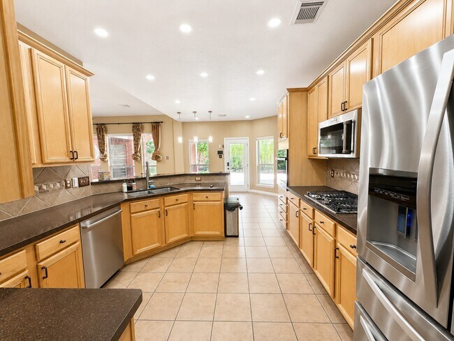 Building Photo - 2521 Black Skimmer Ct