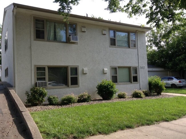 Foto del edificio - 512 W 16th St