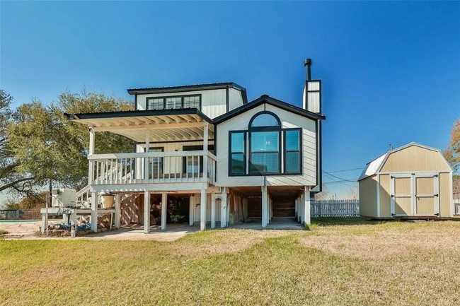 Building Photo - 204 Yaupon Dr