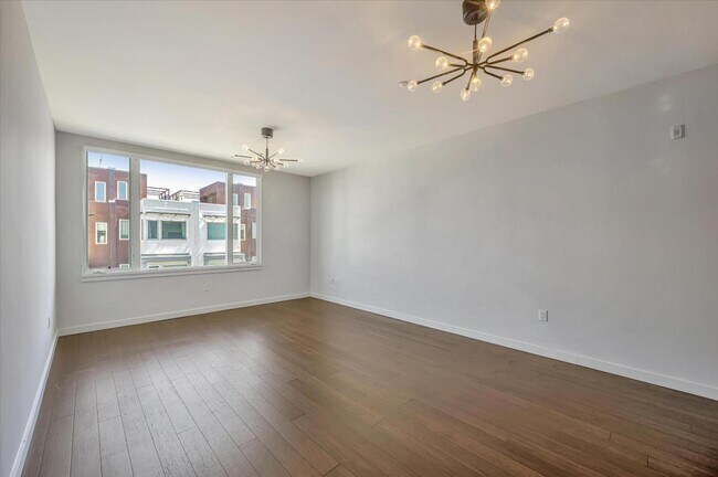 Foto del edificio - 501 Hudson Ave