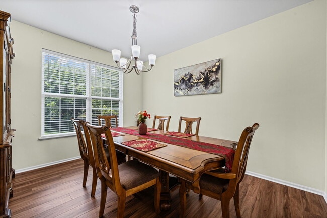 Building Photo - 126 Redmond Dr