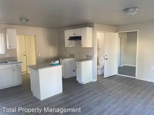 Foto del edificio - 3 br, 2 bath House - 4109 W Damsen Ave.