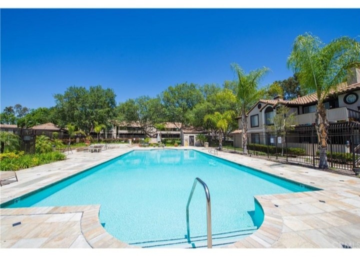 Foto principal - 12584 Atwood Ct