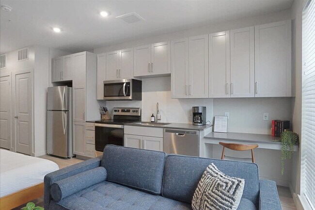 Building Photo - 3922 Foster St