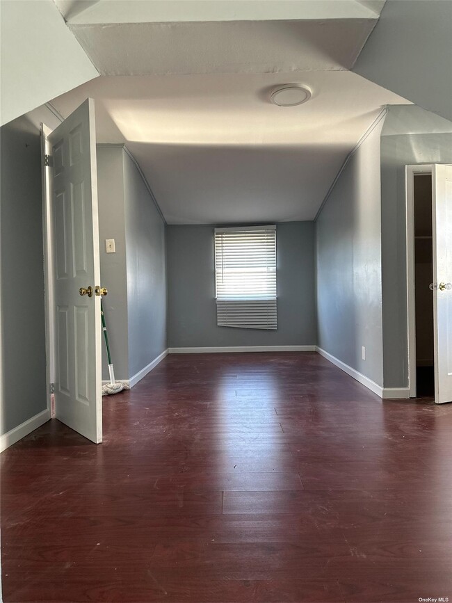 Building Photo - 104 Jean Ave