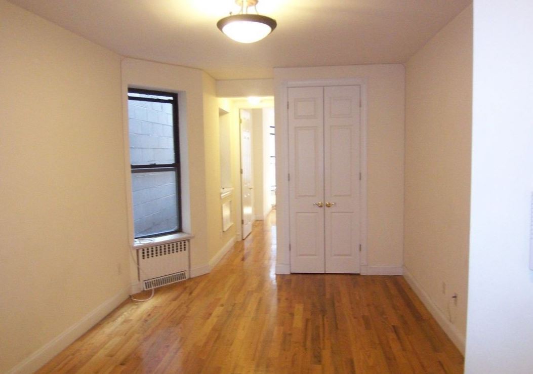 Building Photo - 360 W 119th St