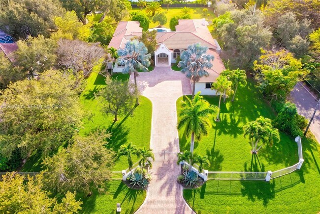 Foto del edificio - 8480 SW 98th St