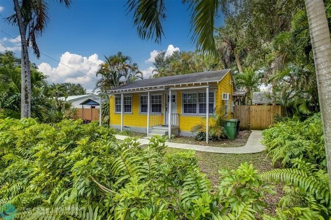 Foto del edificio - 1416 SW 27th Ct