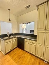 Building Photo - 4130-4131 One Pl Ln