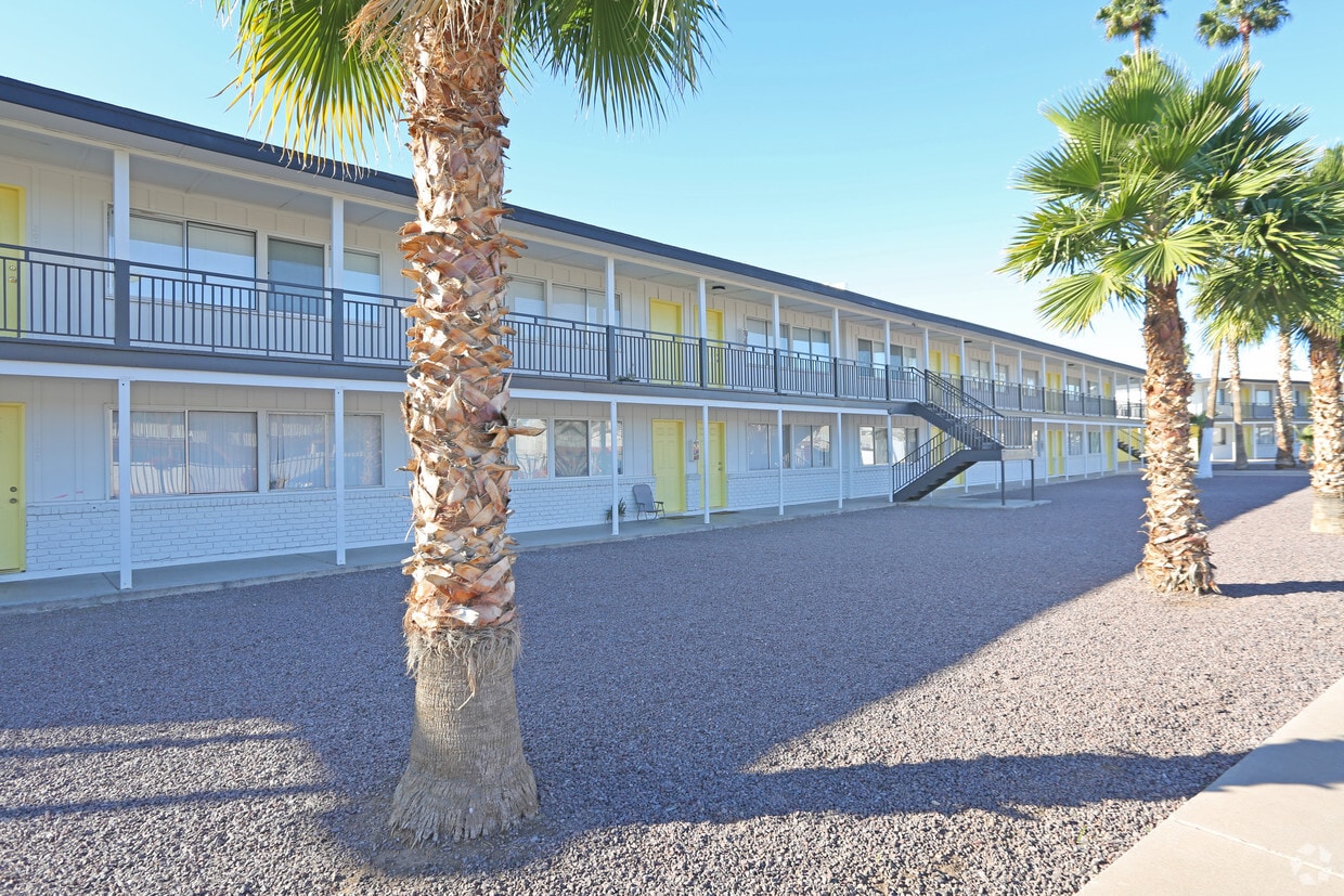 The Palms Apartments Phoenix, AZ