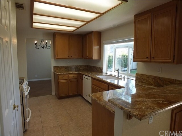 Building Photo - 26695 Baronet