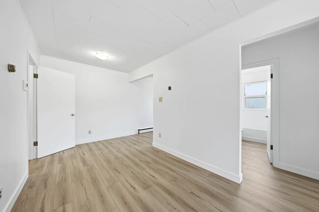 Building Photo - Retallack Apartments