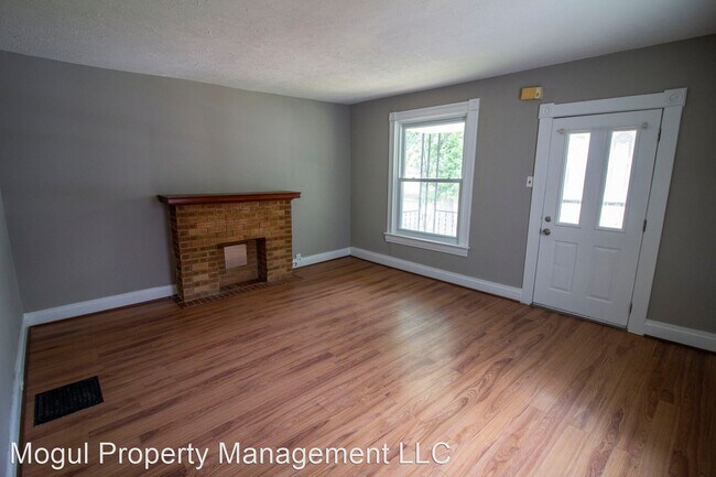 Building Photo - 2 br, 1 bath House - 6634 Crest Ave