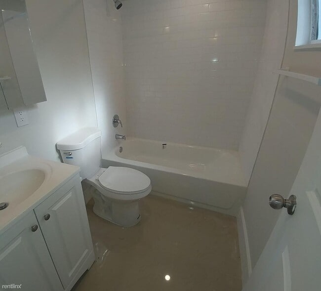 Building Photo - 4 br, 2 bath House - 7230 SW 39th Ter
