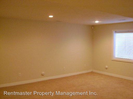 Building Photo - 3870 Stonebrook Ln