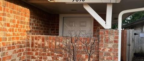 Building Photo - 9010 Greenmound Ave