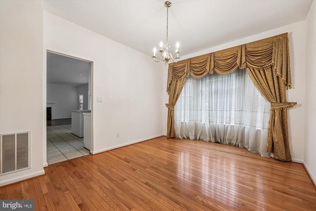 Foto del edificio - 18901 Festival Dr