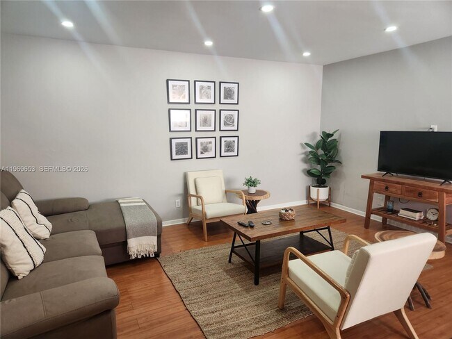 Foto del edificio - 3050 NE 5th Terrace