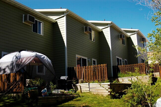 Foto del edificio - 151 Trail View Dr