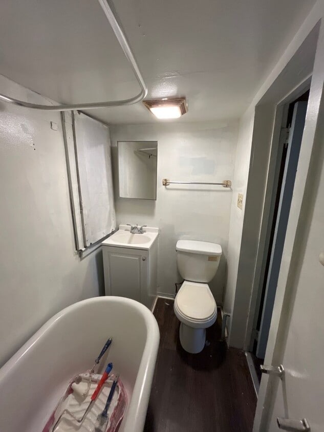 Building Photo - 935 Jackson St