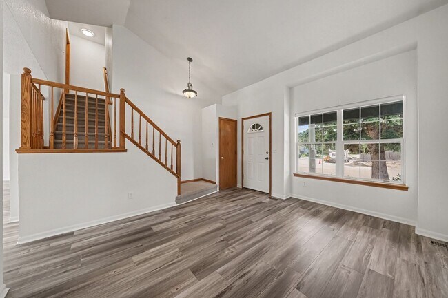 Building Photo - 2224 Water Blossom Ln