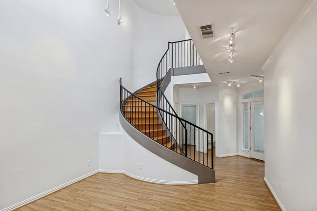 Photo - 4309 Tomberra Way Townhome