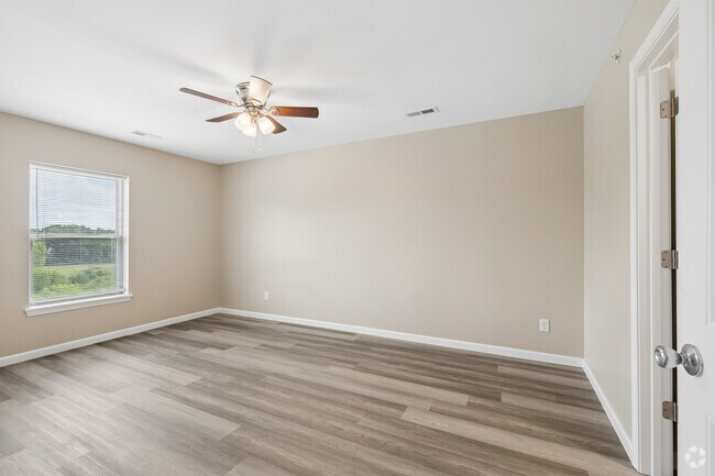 2BR, 2BA - 1,226SF - Primary Bedroom - Autumn Leaf Apartment Homes