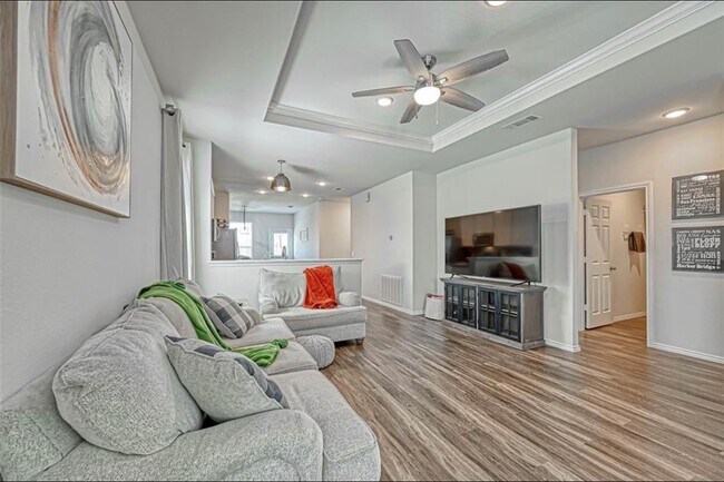Building Photo - 25631 Bottlebrush Sedge St