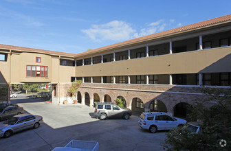 The Tuscany Apartments photo'