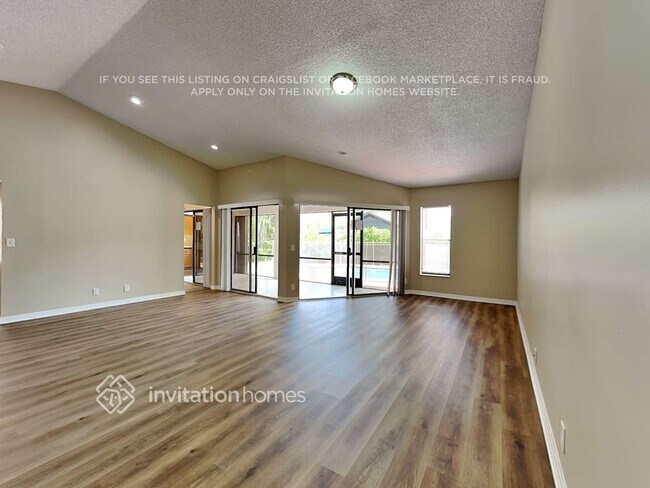 Foto del edificio - 6625 NW 48th Manor