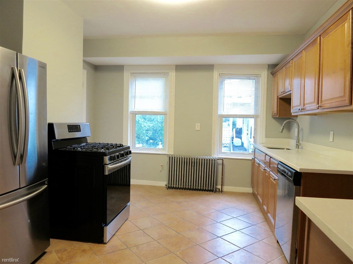 70 School St, Roxbury, MA 02119 Townhome Rentals in Roxbury MA