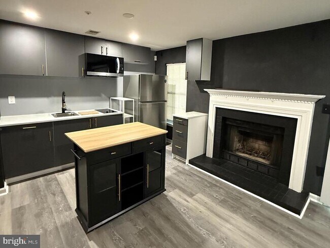 Foto del edificio - 10616 Fitzgibbon Ct