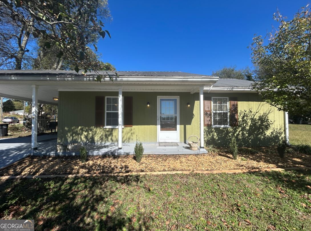 Foto principal - 1008 N 2nd Ave NW