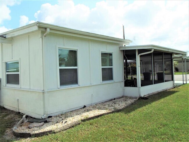 Building Photo - 1608 Council Dr