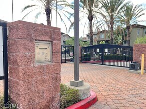 Building Photo - 713 S Azusa Ave