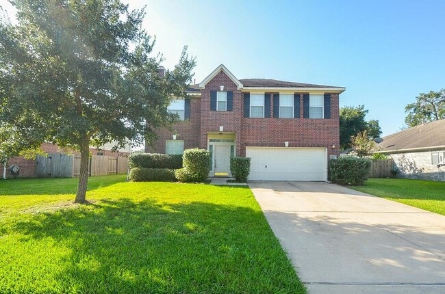 Building Photo - 5961 Whispering Lakes Dr