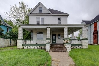 Building Photo - 2530 7th Ave