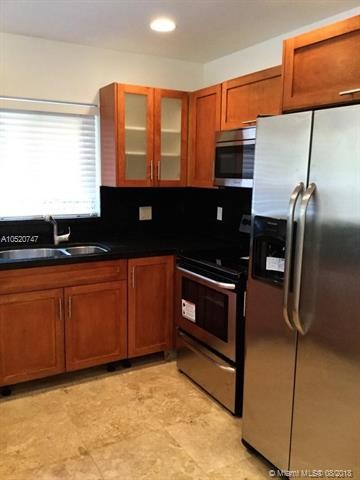 Foto del edificio - 3076 Ohio St