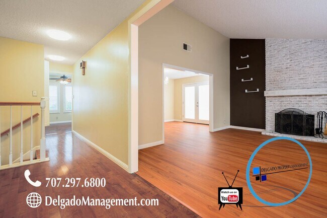 Foto del edificio - Benicia! Large home located with commanding hilltop view of the Carquinez Strait