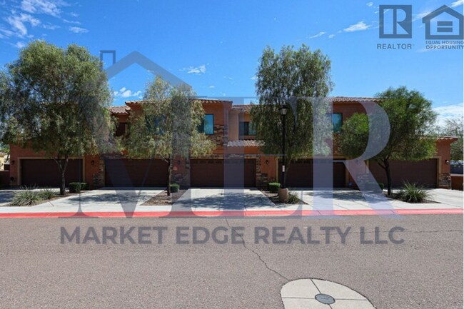 Building Photo - 3Bed/2.5Bath Condo at 35th Ave/Deer Valley...
