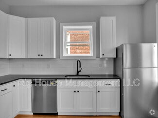 Building Photo - 707 Druid Park Lake Dr